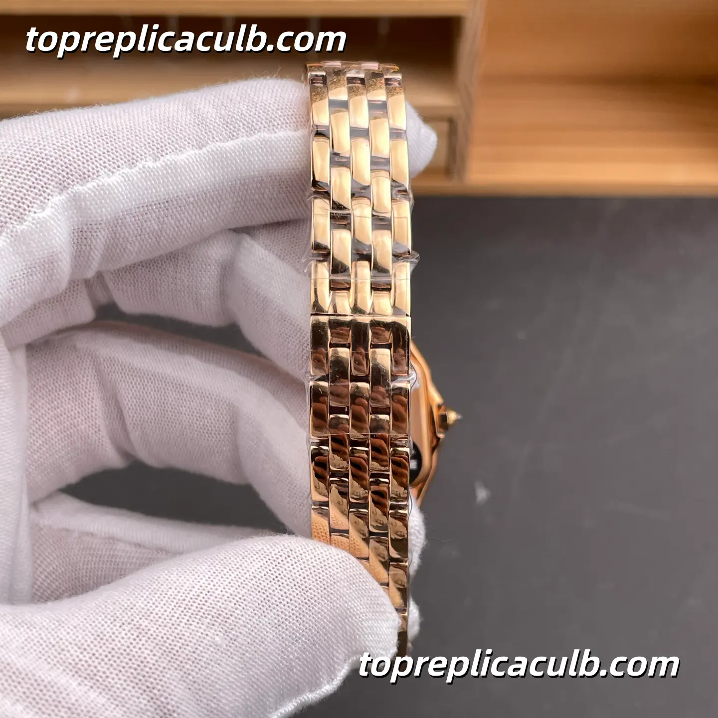 AF Factory Cartier Panthère Small Model Super Clone Watch Silver Dial Diamond Bezel WJPN0009 - Image 9