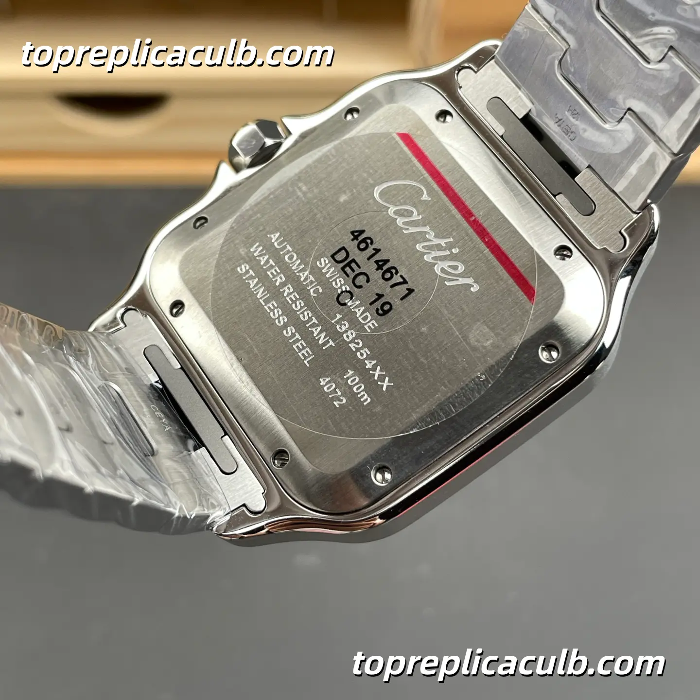 BV Factory Cartier Santos Large Model Super Clone Watch 39.8MM Silver Dial W2SA0009 - Image 9