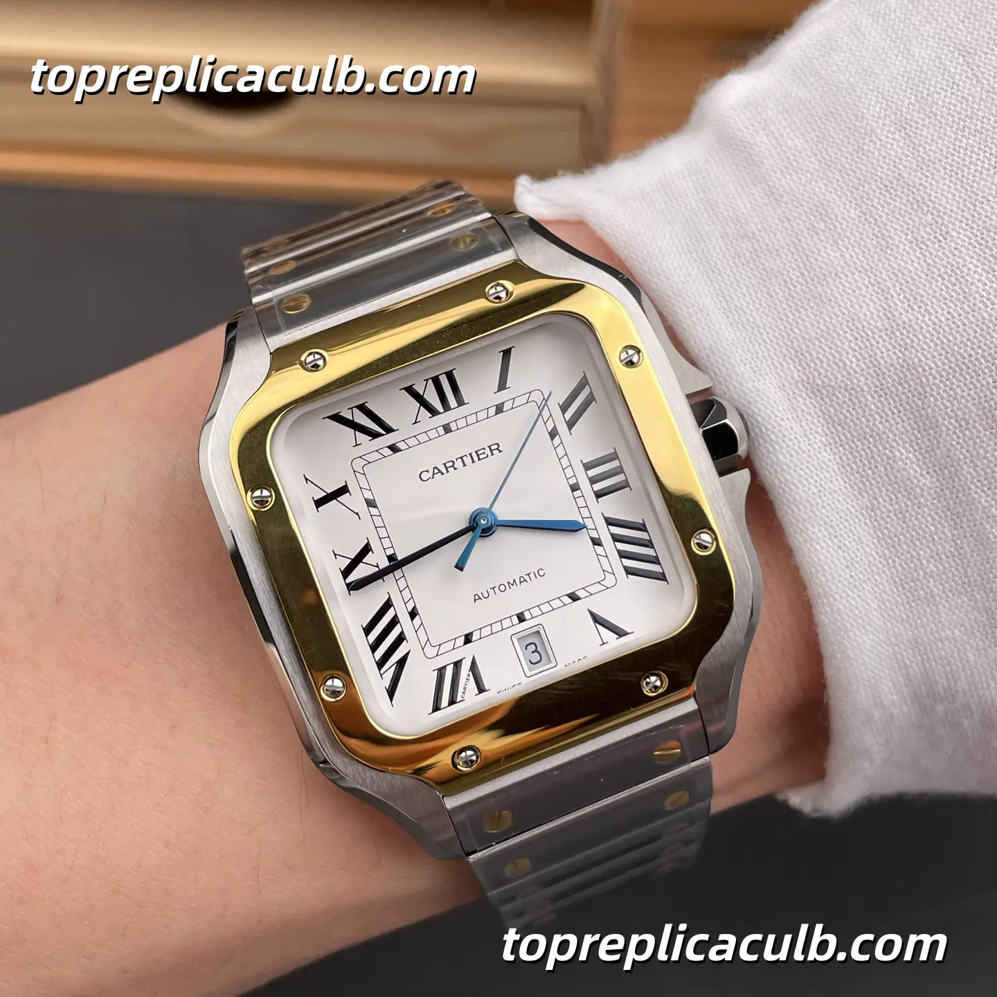 BV Factory Cartier Santos Large Model Super Clone Watch 39.8MM Silver Dial W2SA0009 - Image 2